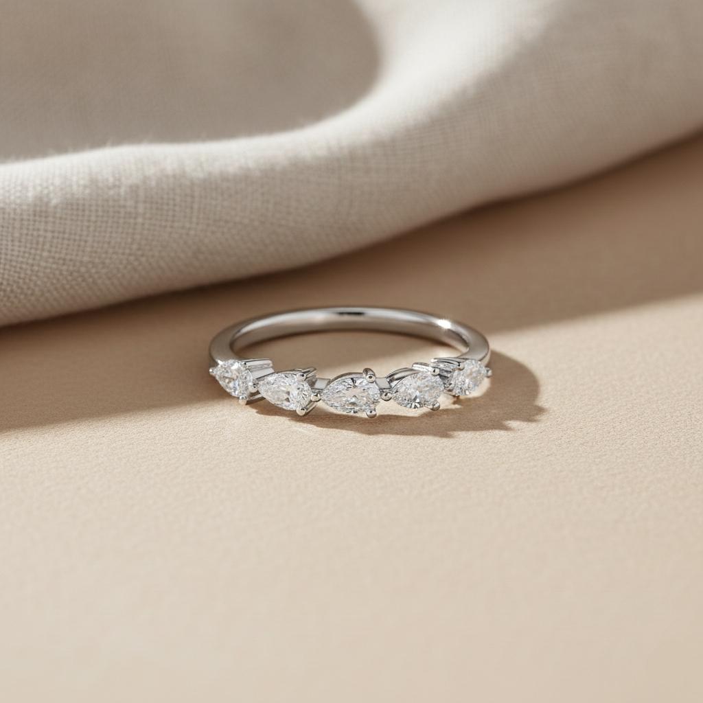 Soul deep Lab Diamond Silver Ring for Women (SRB-AG059)